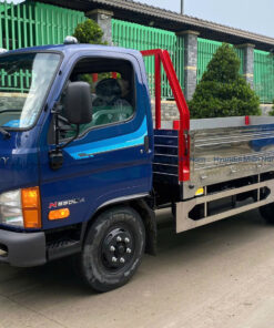 Xe tải Hyundai Mighty EX8 chở hàng