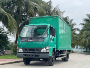 ISUZU QKR270